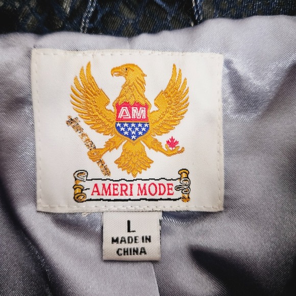 Ameri Mode Women's Blue Faux Snakeskin Jacket LARGE Feather Pull Mob Wife‎ Goth - Picture 5 of 9